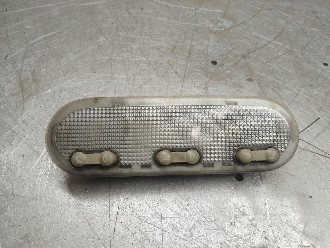 Фонарь салона (плафон) H4N7RQ Renault Scenic