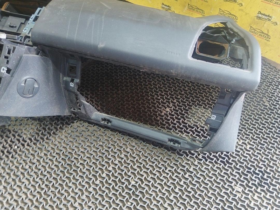 Панель передняя салона (торпедо) 5FY1LD Citroen C4 купить на авторазборке