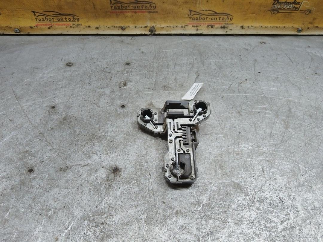 Панель (плата) фонаря заднего левого 0W0WXK Renault Scenic