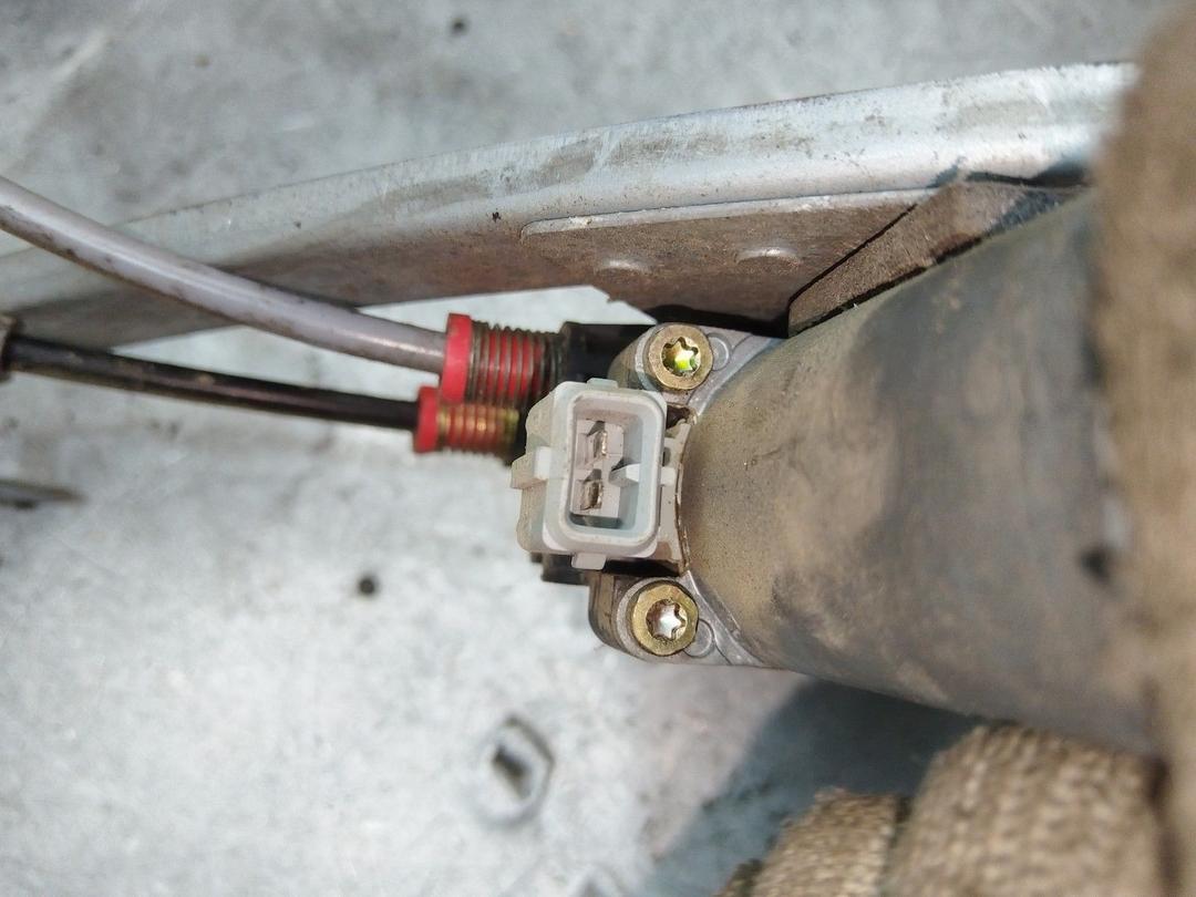 Стеклоподъемник электрический передний правый OO64GK Citroen Xsara купить с доставкой