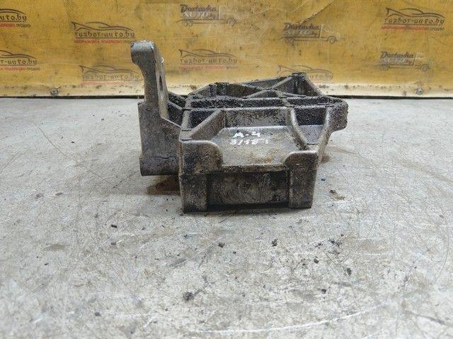 Кронштейн компрессора кондиционера P2DLIJ Audi A4 купить в магазине запчастей бу