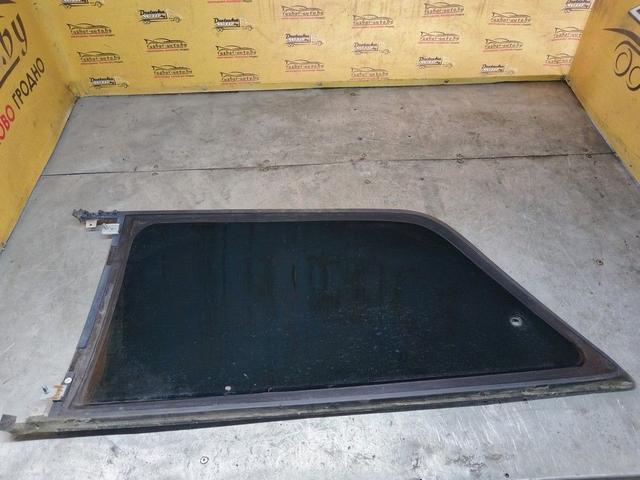 Стекло кузовное боковое правое RD4S53 Audi A3 купить