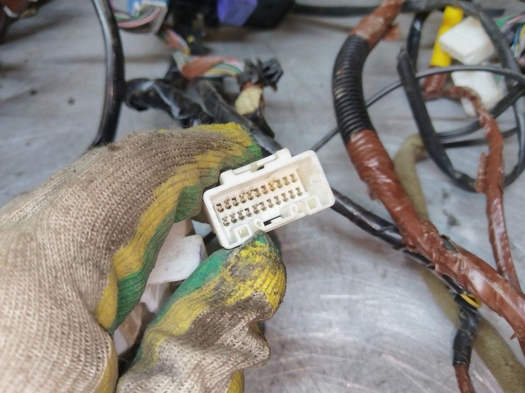 Проводка салона 2D41PC Toyota Avensis - Фото 22