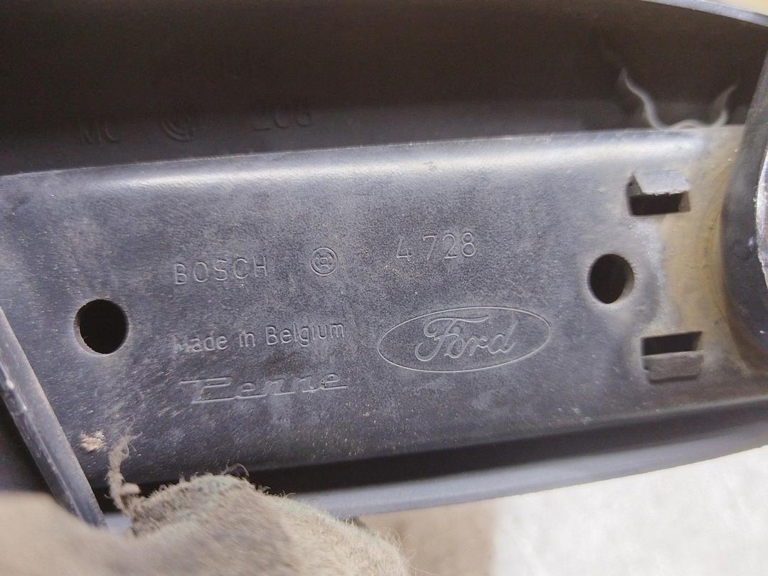 Щеткодержатель (поводок стеклоочистителя, дворник) 3VFQ6E Ford C-Max купить в магазине запчастей бу