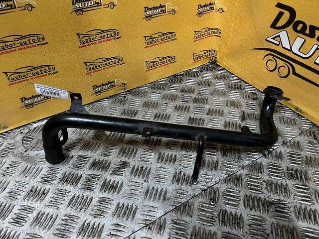 Трубка охлаждающей жидкости металлическая ZOWR9Y Volkswagen Passat - Фото 1