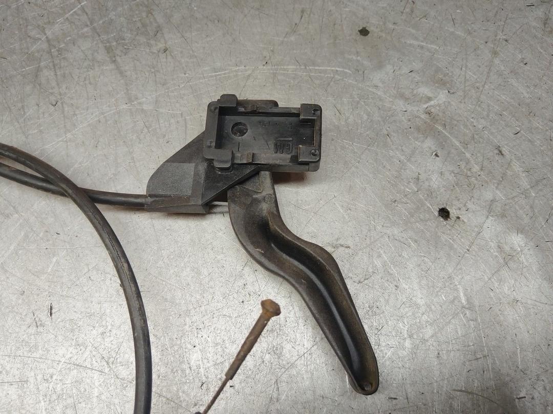 Трос капота 7N26LV Opel Astra - Фото 4