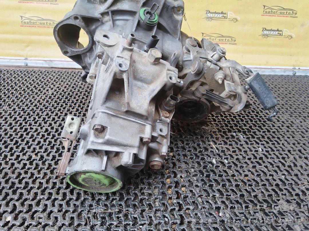 КПП механическая (МКПП) 5-ступенчатая DV63D7 Volkswagen Golf undefined