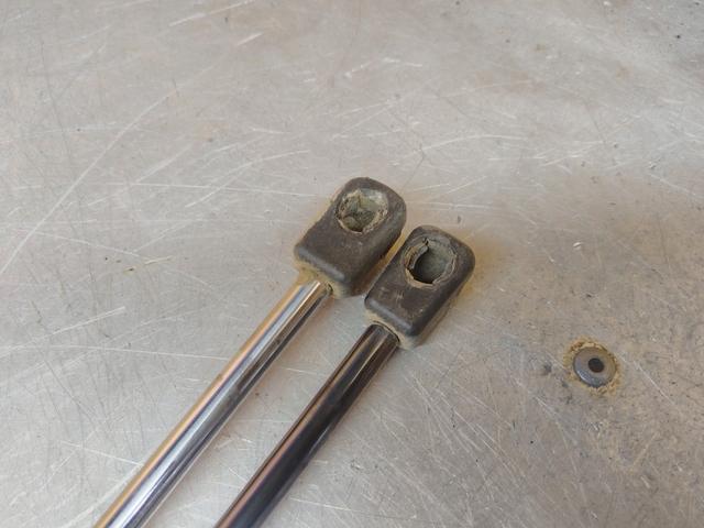 Амортизатор крышки багажника (3-5 двери) WWHDHF Renault Grand Scenic купить