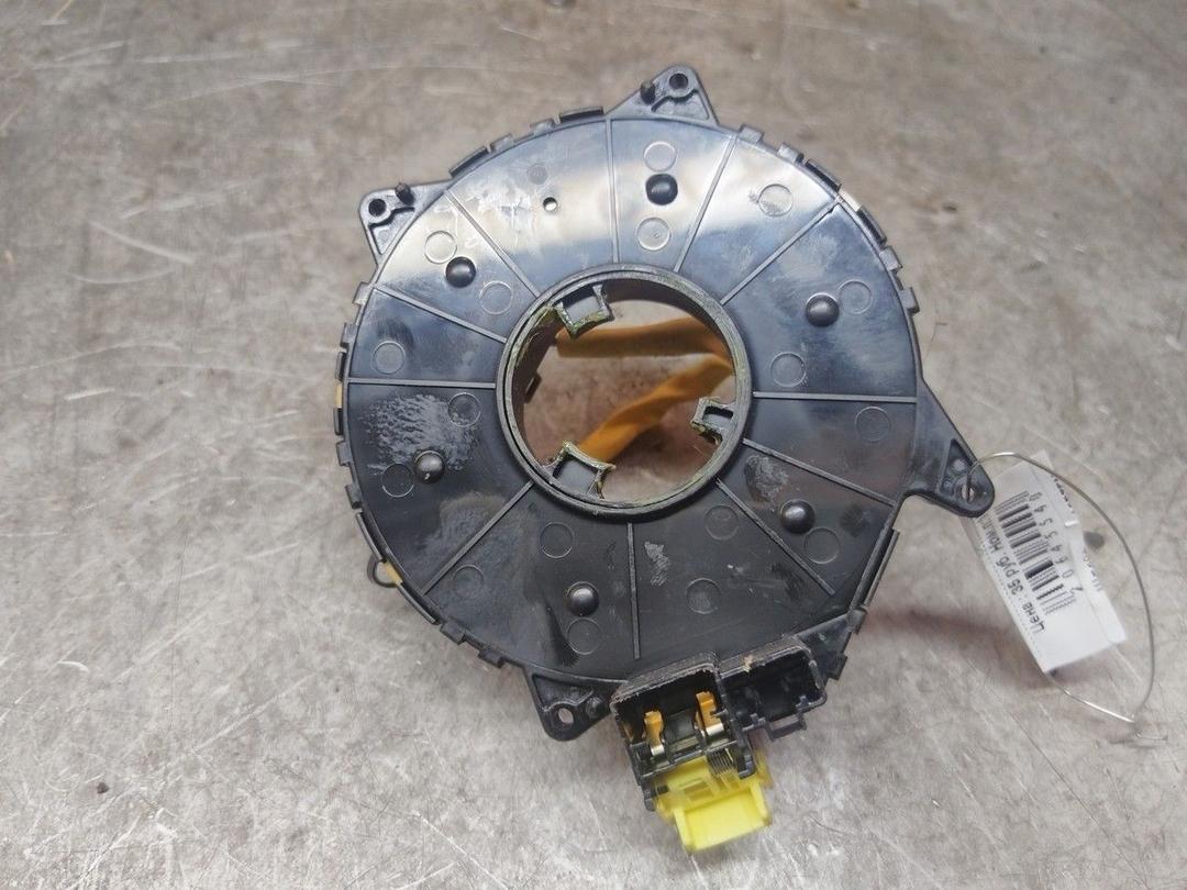 Шлейф руля A8RTFM Hyundai Matrix купить в магазине запчастей бу