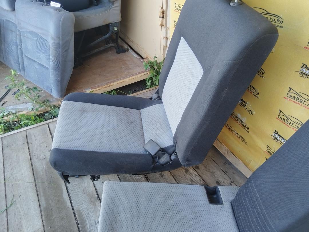 Сиденье заднее 717M4R Opel Meriva undefined