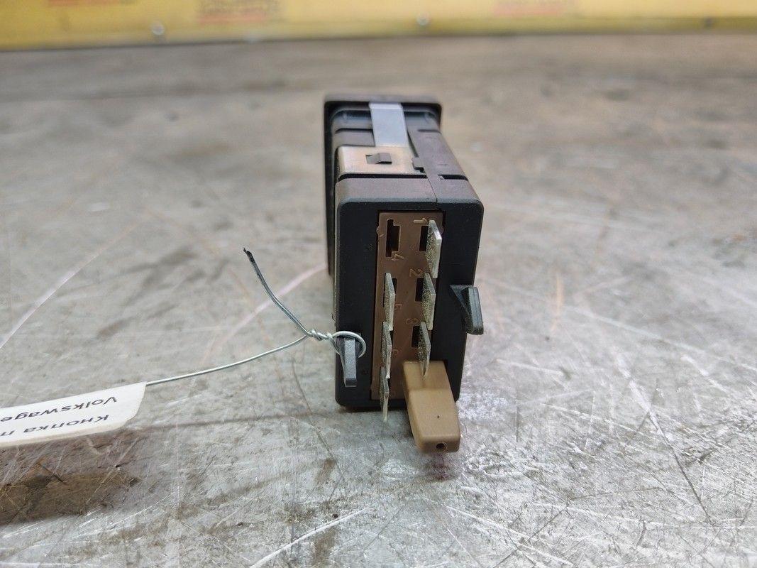 Кнопка подогрева сидений 79HEXF Volkswagen Passat - Фото 2