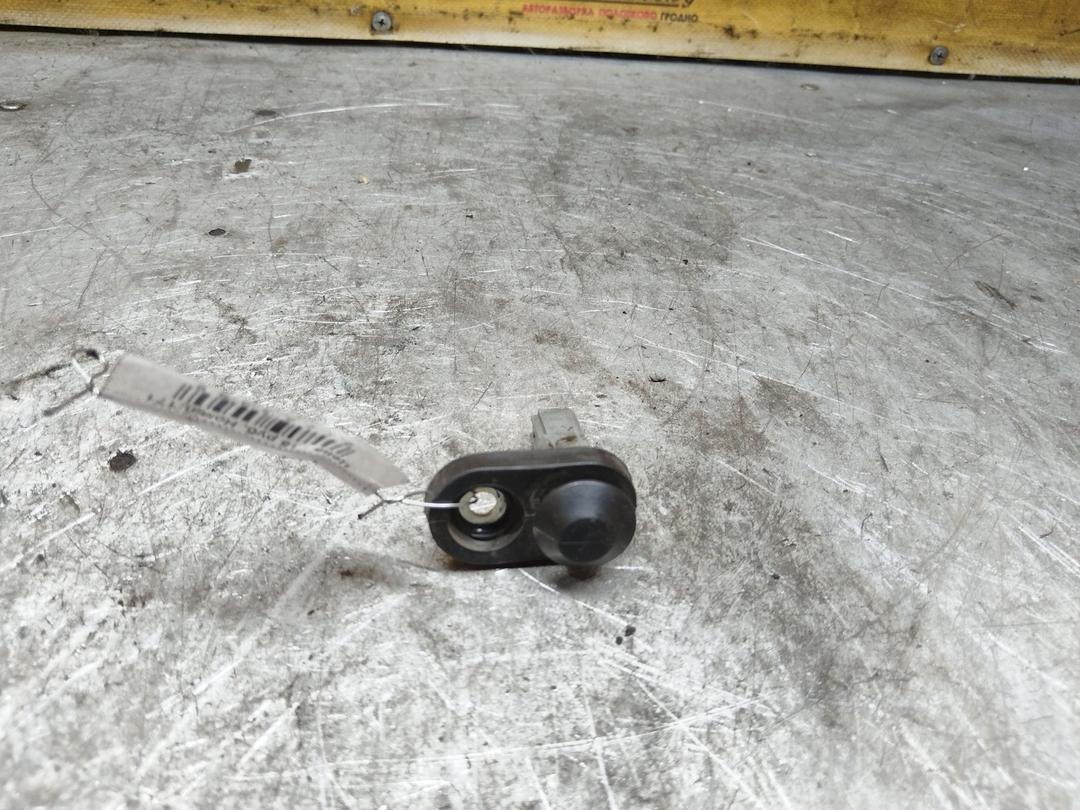 Выключатель концевой (концевик) WEIE1J Toyota Corolla