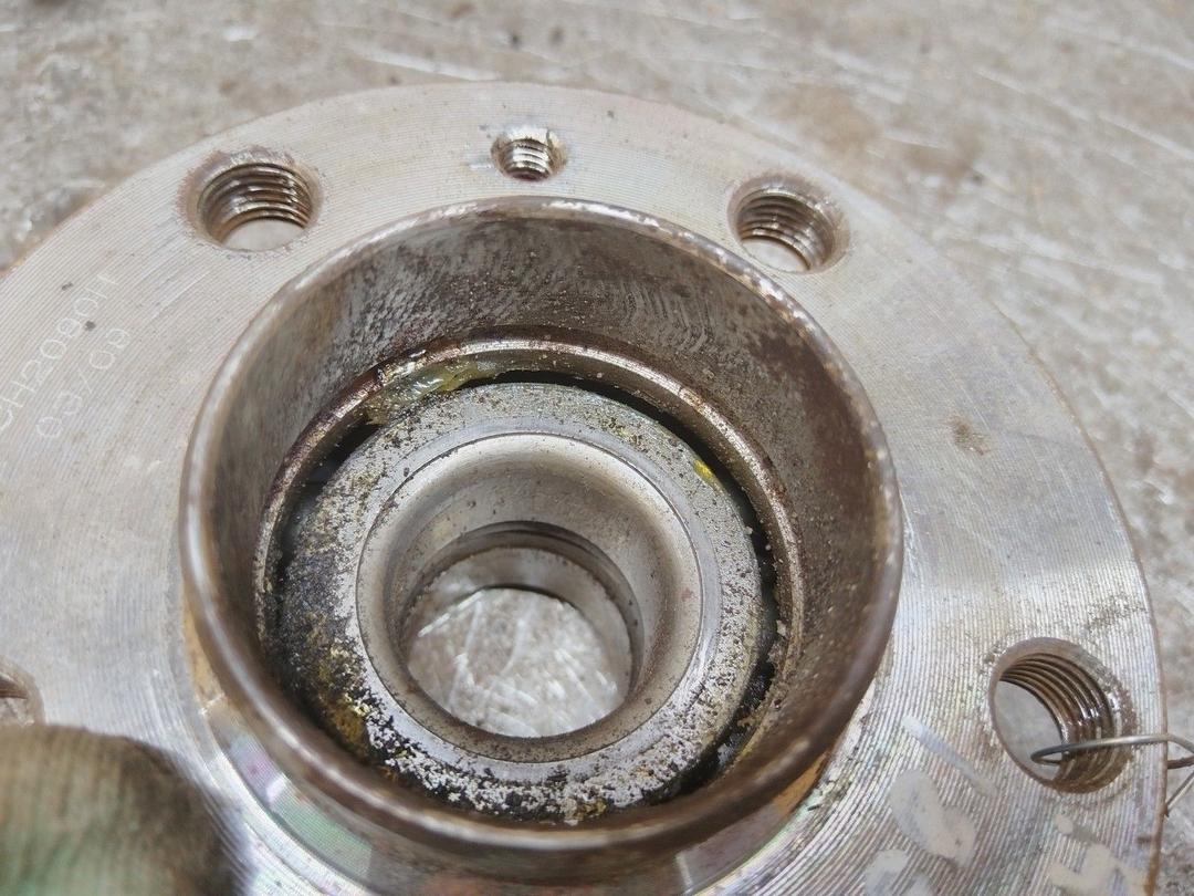 Патрубок отопителя (печки) UBI2BS Toyota Corolla купить