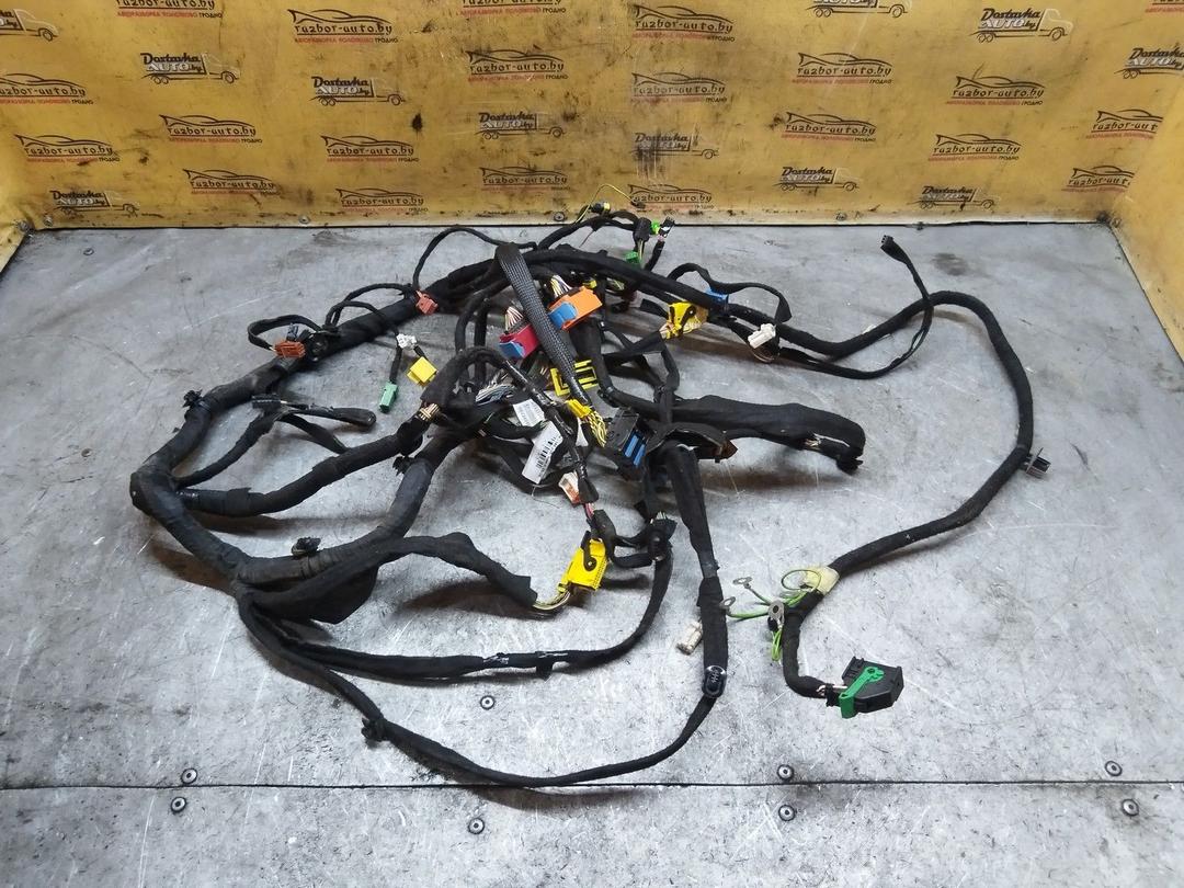 Проводка салона JI2M7A Citroen C4 Grand Picasso undefined