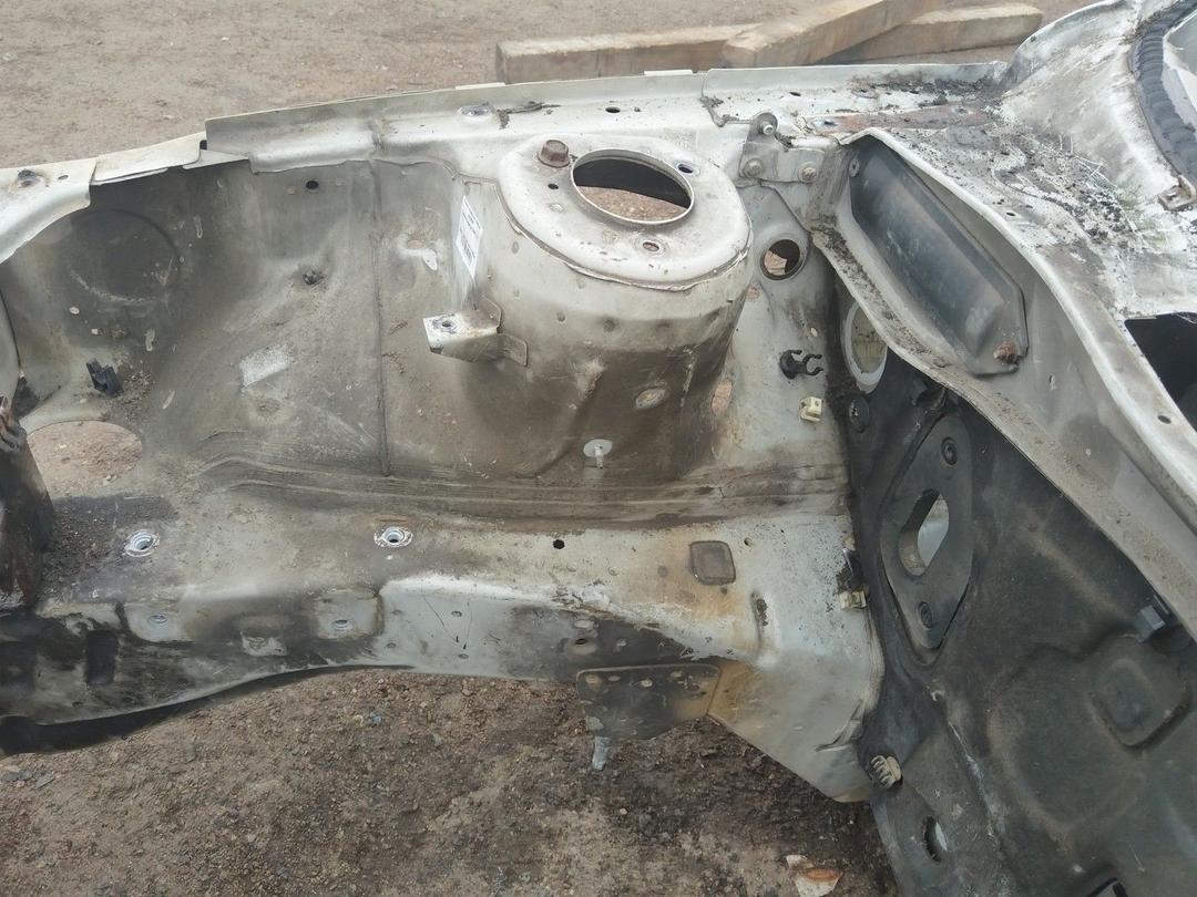 Стакан лонжерона правый AOMX61 Daewoo Leganza купить