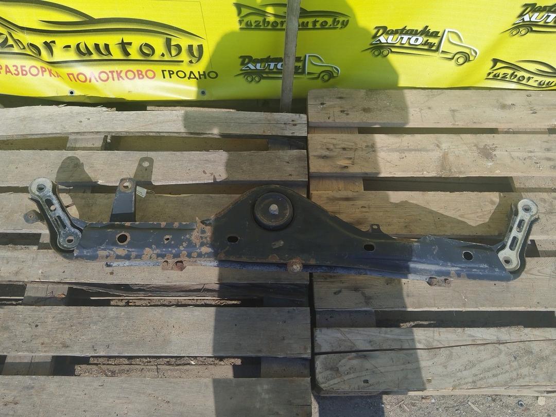 Балка под радиатор 6J51P9 Seat Ibiza купить с доставкой. Огромный выбор запчастей и марок авто. У нас есть практически все.