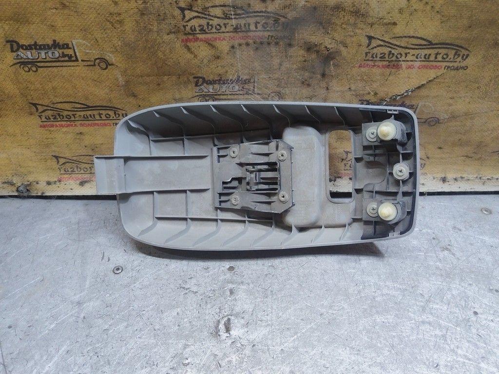 Пластик салона E2QQ53 Honda FR-V - Фото 2