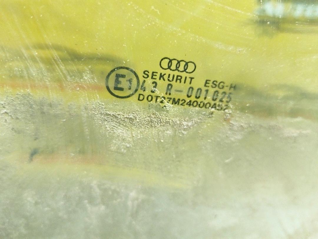 Стекло двери передней правой DH26NH Audi 100 купить