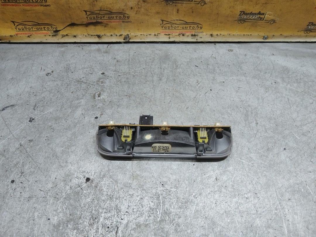 Фонарь салона (плафон) 2VPQCL Peugeot 607 купить с доставкой