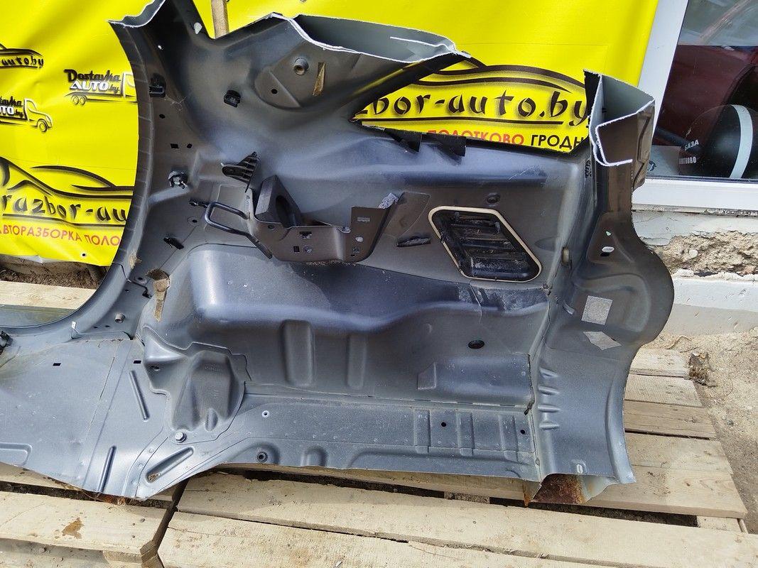 Крыло заднее правое A732OI Peugeot 207 undefined