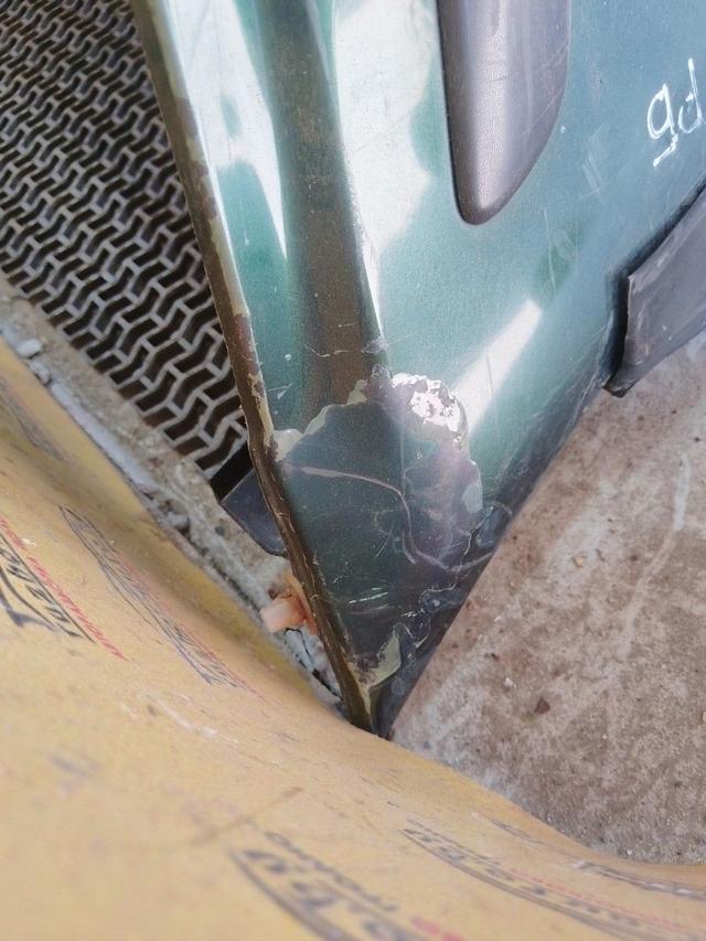 Бампер задний KAQD4S Mazda 323F купить на авторазборке