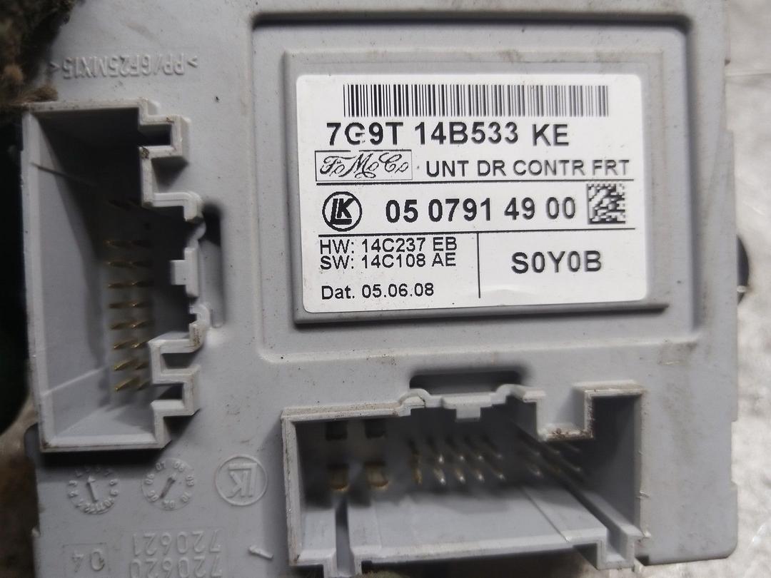 Блок управления двери передней правой YLAGO1 Ford Mondeo купить