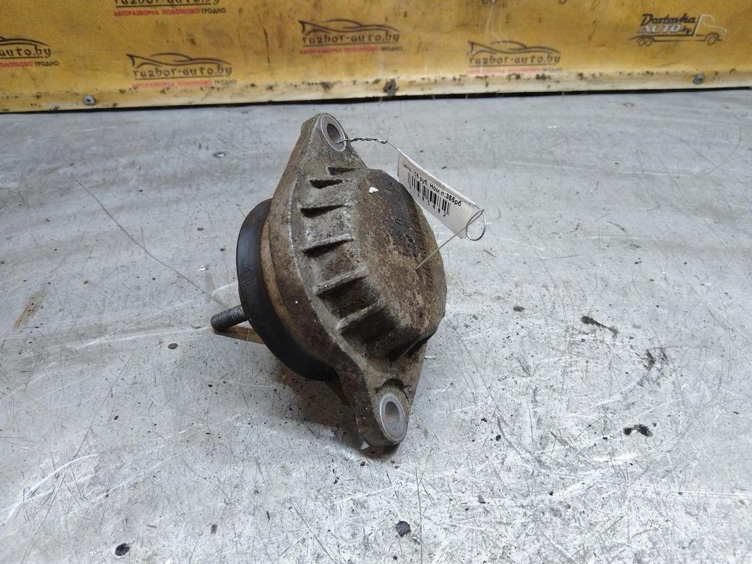 Подушка крепления двигателя P81YTL Audi 100 купить