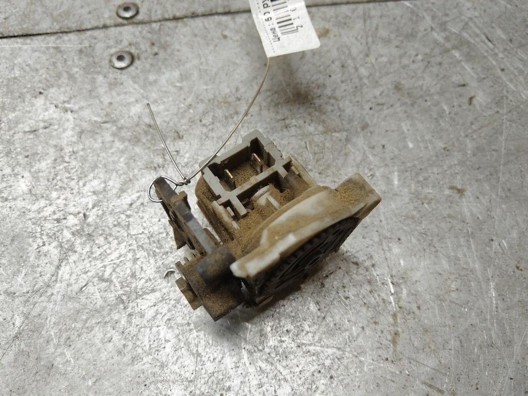 Активатор замка багажника XWODK4 Renault Scenic купить