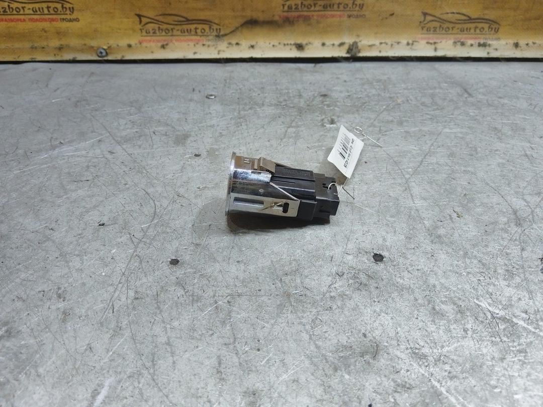 Кнопка запуска двигателя S4L04G Toyota Corolla Verso купить