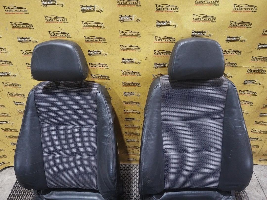 Салон (комплект сидений) LYDNDZ Opel Vectra купить на авторазборке