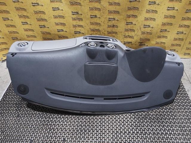 Панель передняя салона (торпедо) UGB4VI Citroen C3 купить на авторазборке