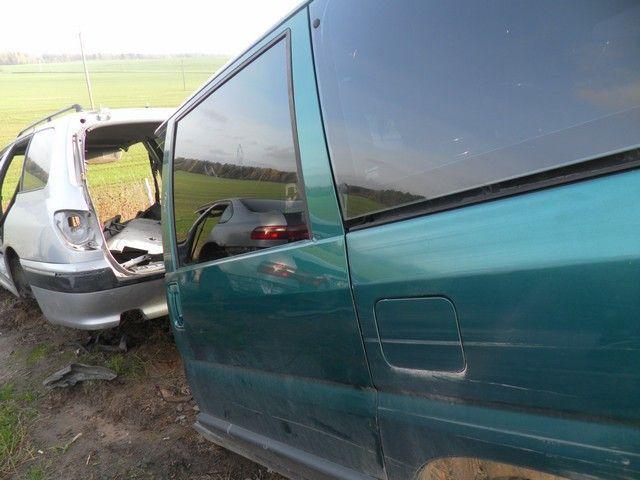 Проводка двери задней левой 54NKV4 Citroen Evasion