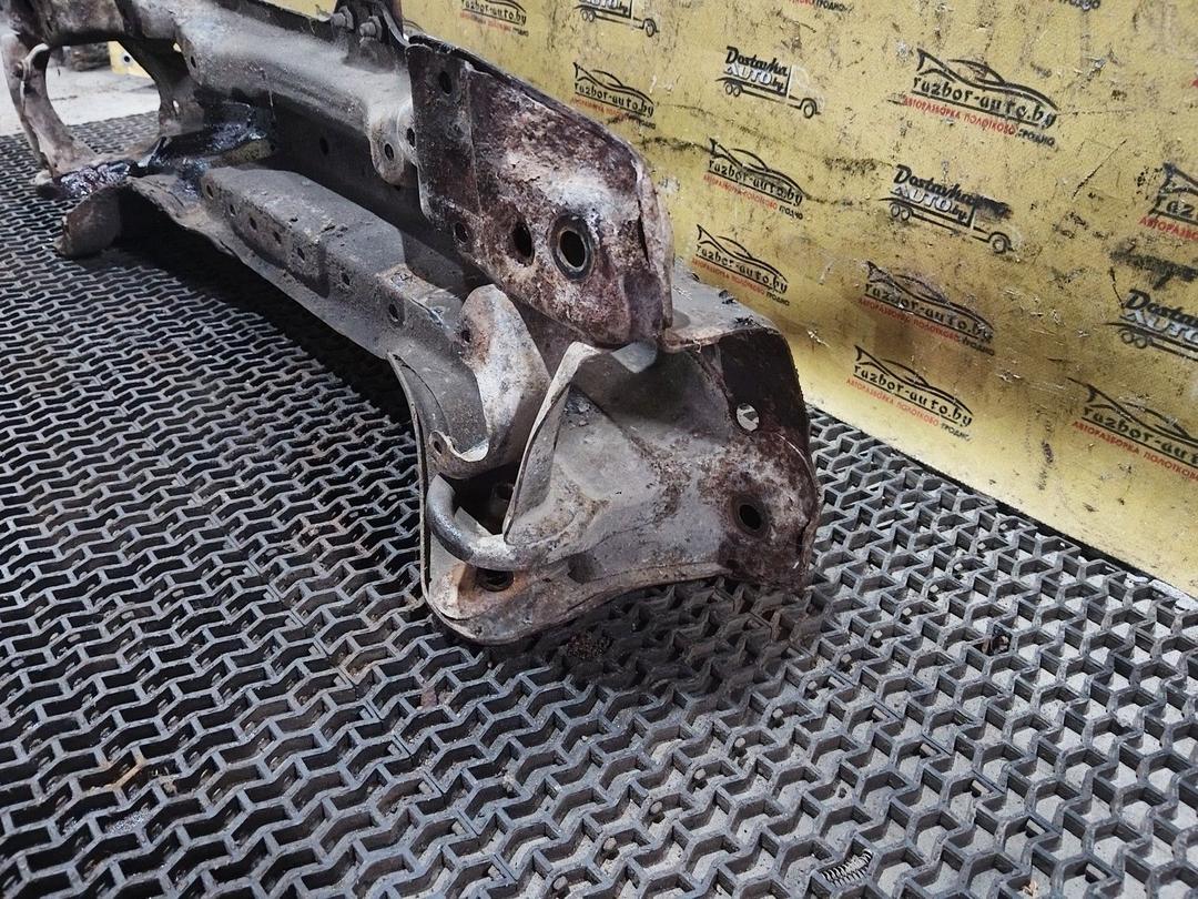 Балка подвески передняя (подрамник) ZI79A5 Rover 600 купить на авторазборке