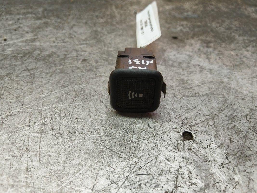 Кнопка (выключатель) CSBO80 Audi A3