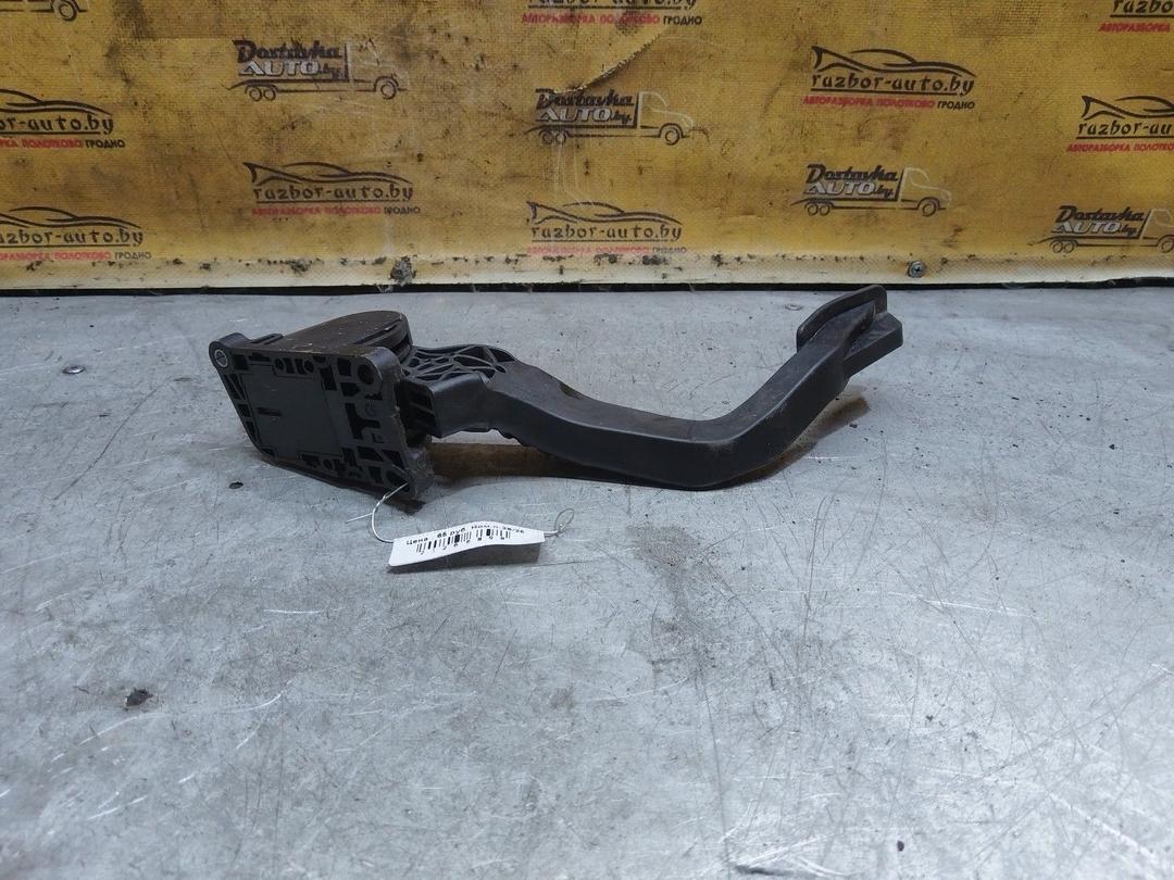 Педаль газа Y9VB8A Peugeot 206 купить с доставкой