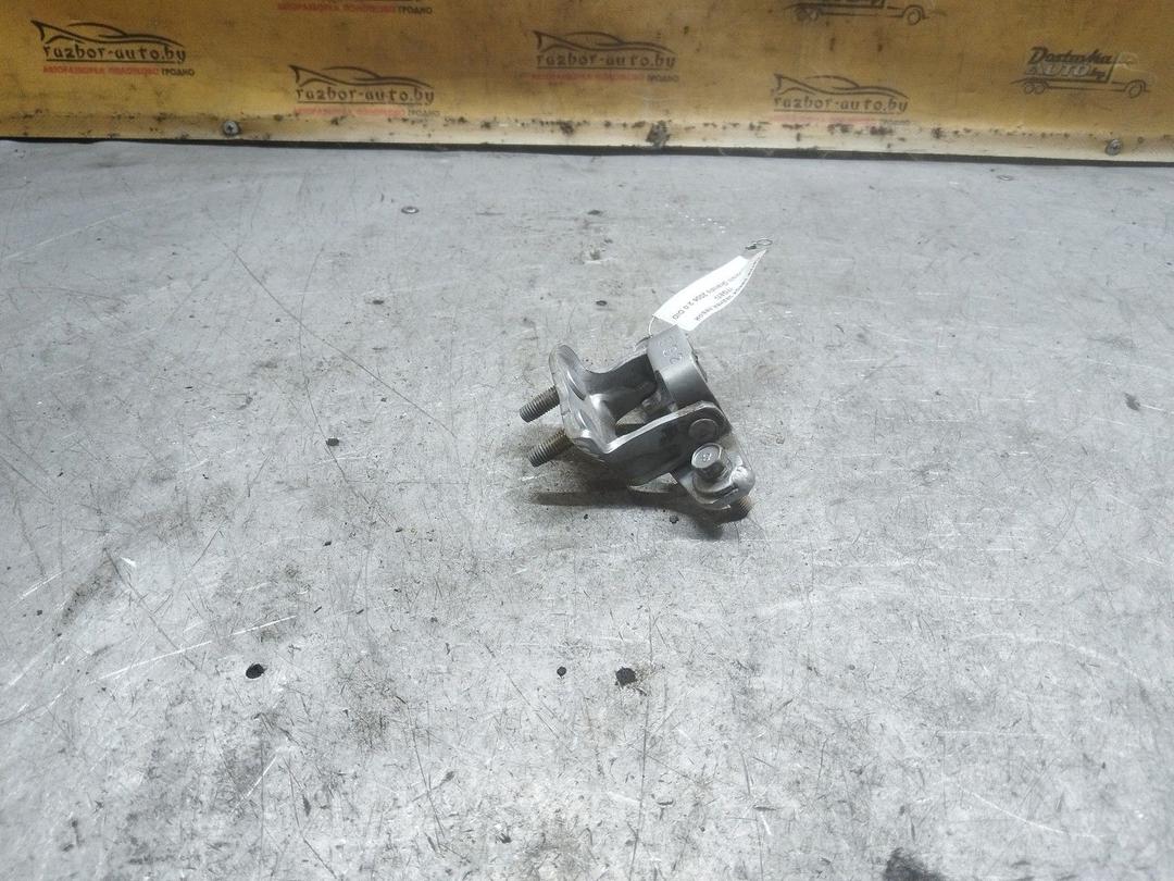 Петля двери задней левой I7G87F Mitsubishi Grandis - Фото 2