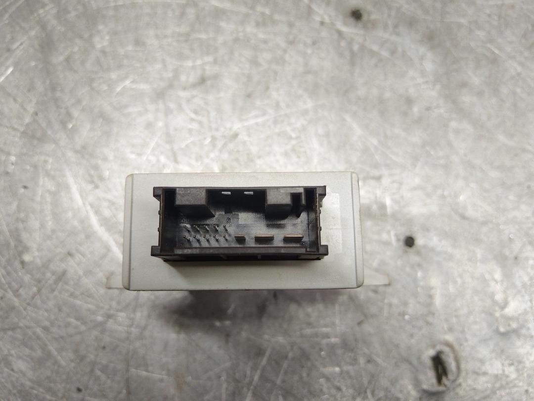 Иммобилайзер J4X4KI BMW 5 E39 - Фото 3