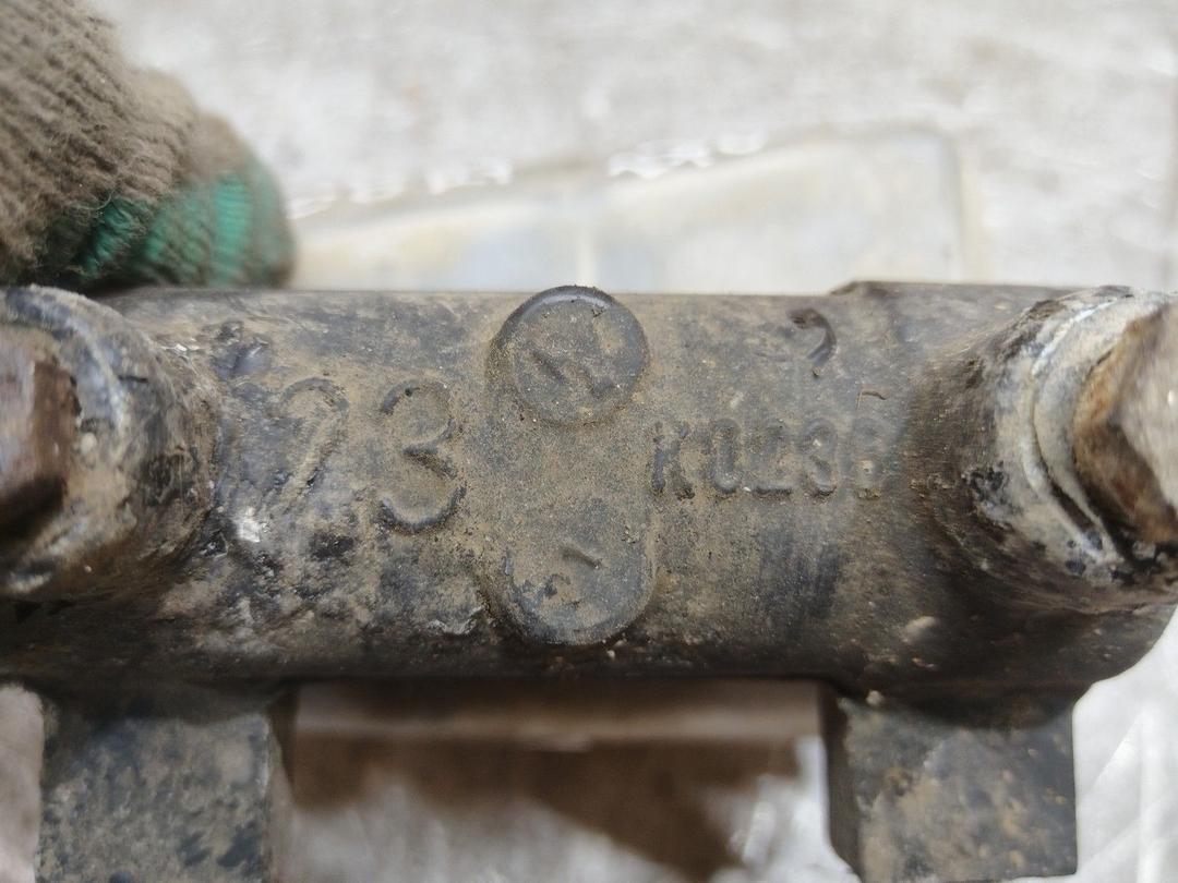 Цилиндр тормозной главный 0KMR7M Ford Escort купить в магазине запчастей бу