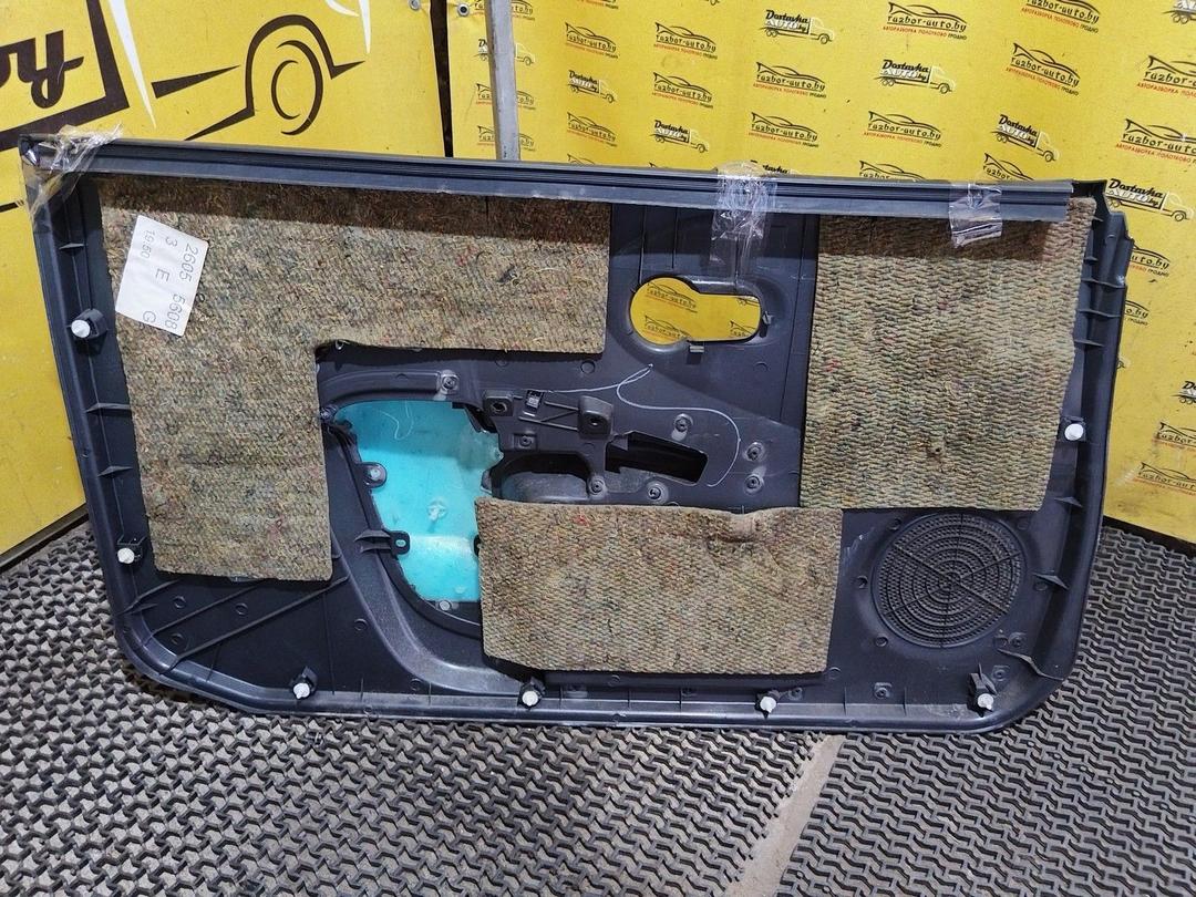 Обшивка двери передней правой (дверная карта) 3WC4GG Nissan Micra купить с доставкой