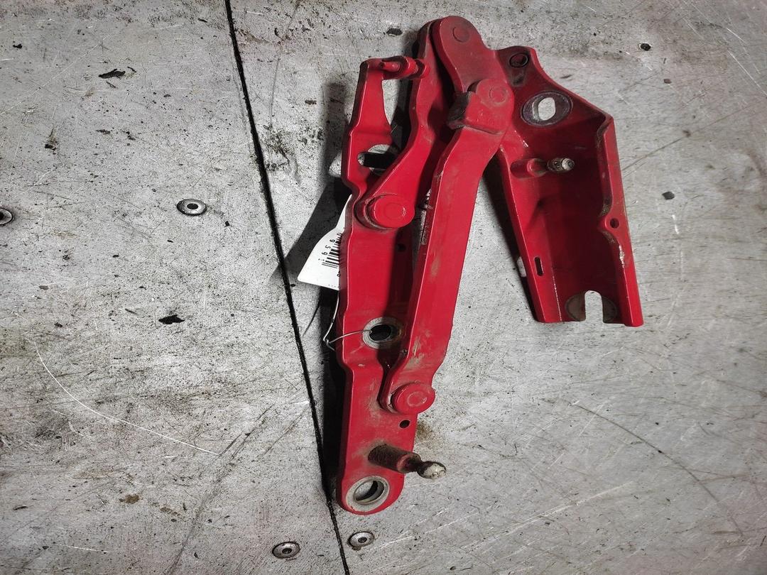 Петля крышки багажника CXR3HZ Audi 80 купить