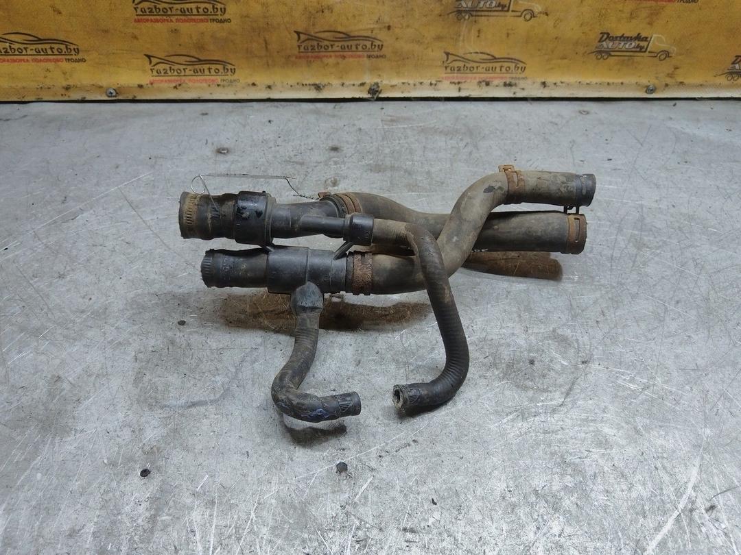 Фланец (тройник) системы охлаждения FWSRPE Renault Scenic купить с доставкой