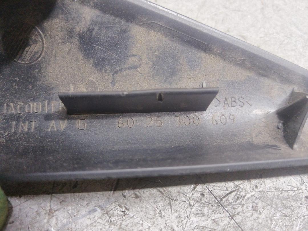 Накладка двери передней левой EA3C86 Renault Espace купить в магазине запчастей бу