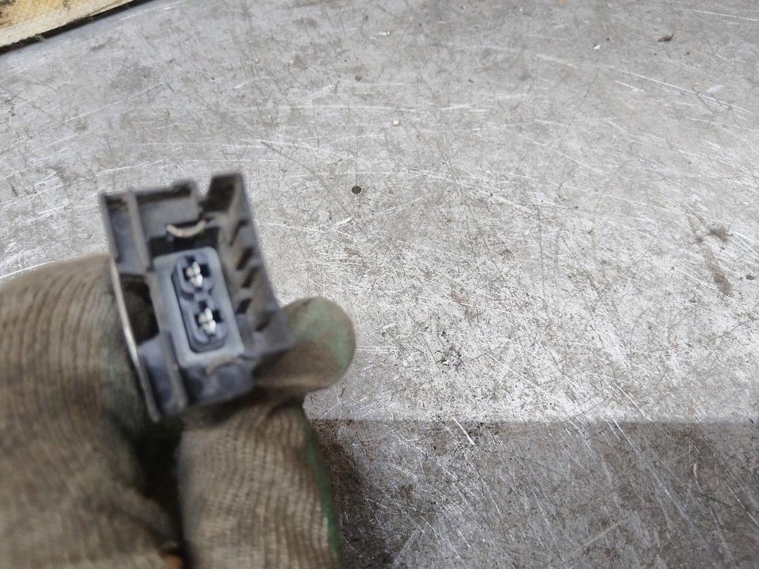 Блок управления вентилятором радиатора M1A9F2 Opel Vectra купить в магазине запчастей бу