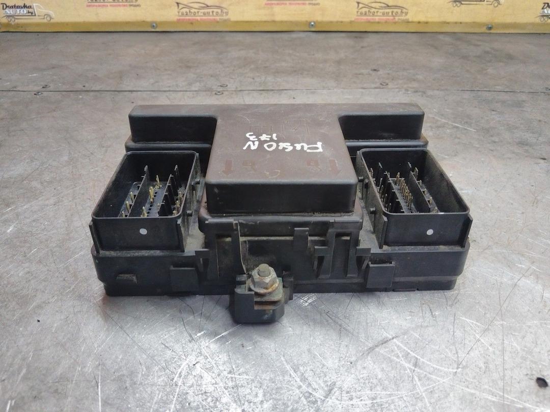 Блок предохранителей A9TUHS Ford Fusion купить на авторазборке