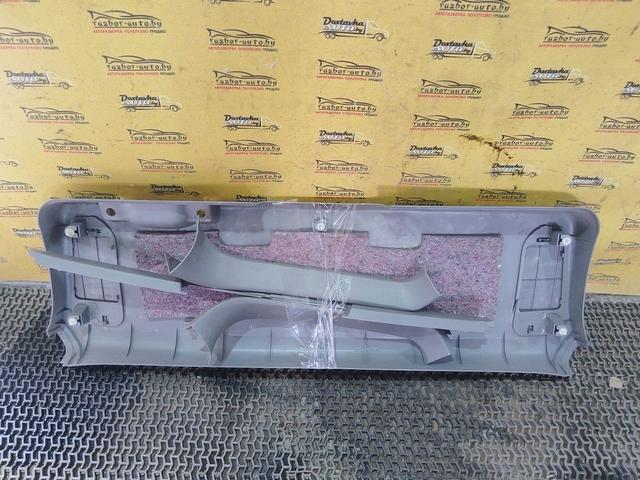 Обшивка крышки багажника WBQLRW Subaru Forester купить на авторазборке