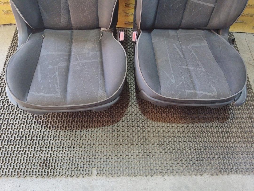 Сиденье переднее M8DELH Renault Scenic купить в магазине запчастей бу