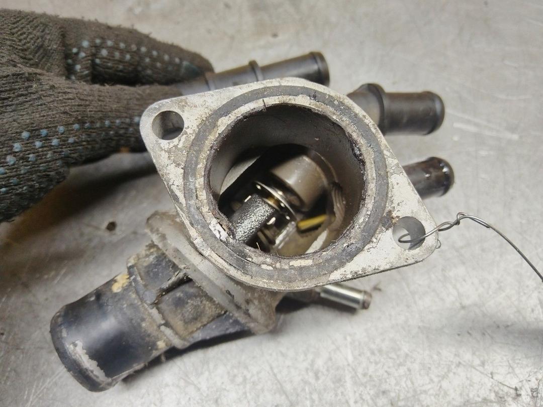 Корпус термостата 3D2WIP Alfa Romeo 147 купить на авторазборке