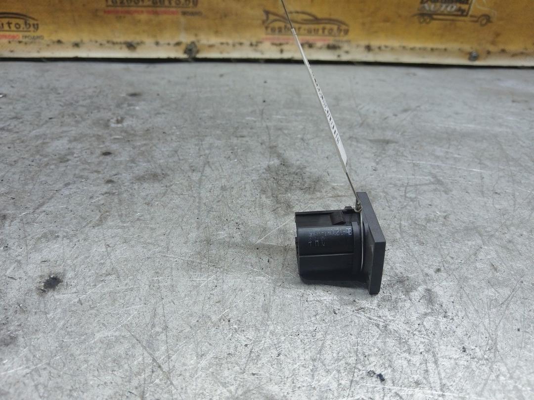 Кнопка подогрева заднего стекла LLMULM Ford C-Max купить в магазине запчастей бу