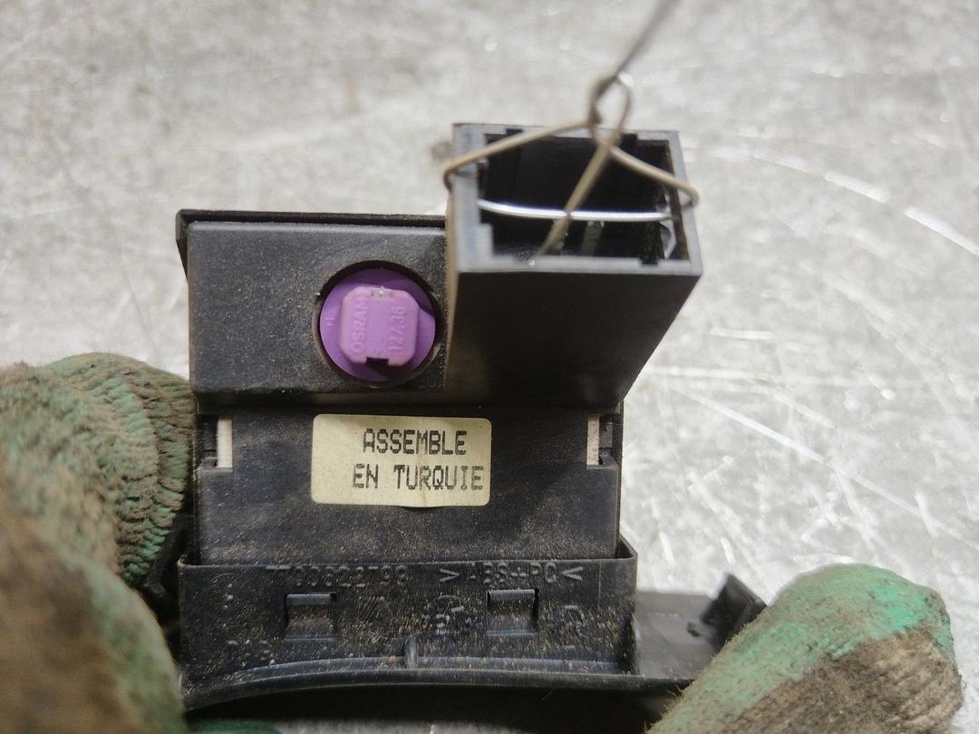 Кнопка корректора фар 8YEAAT Renault Laguna купить