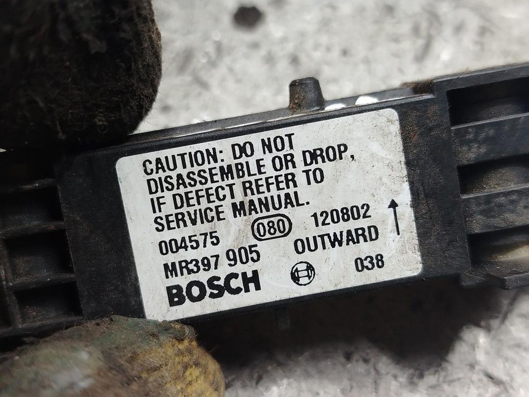 Датчик удара AU3IKN Mitsubishi Carisma - Фото 4